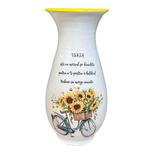 Vază Bicicleta Vieții cu design floral și citat motivațional